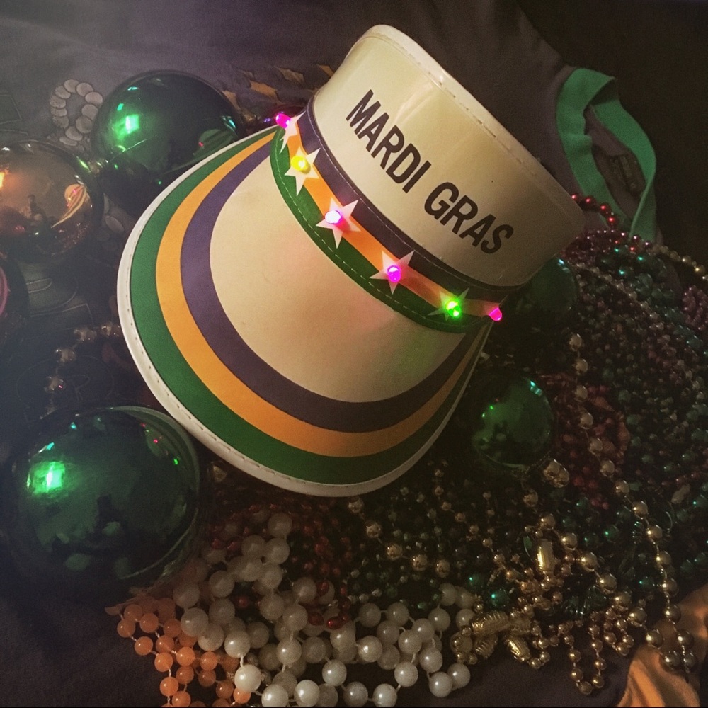Light up Mardi Gras hat